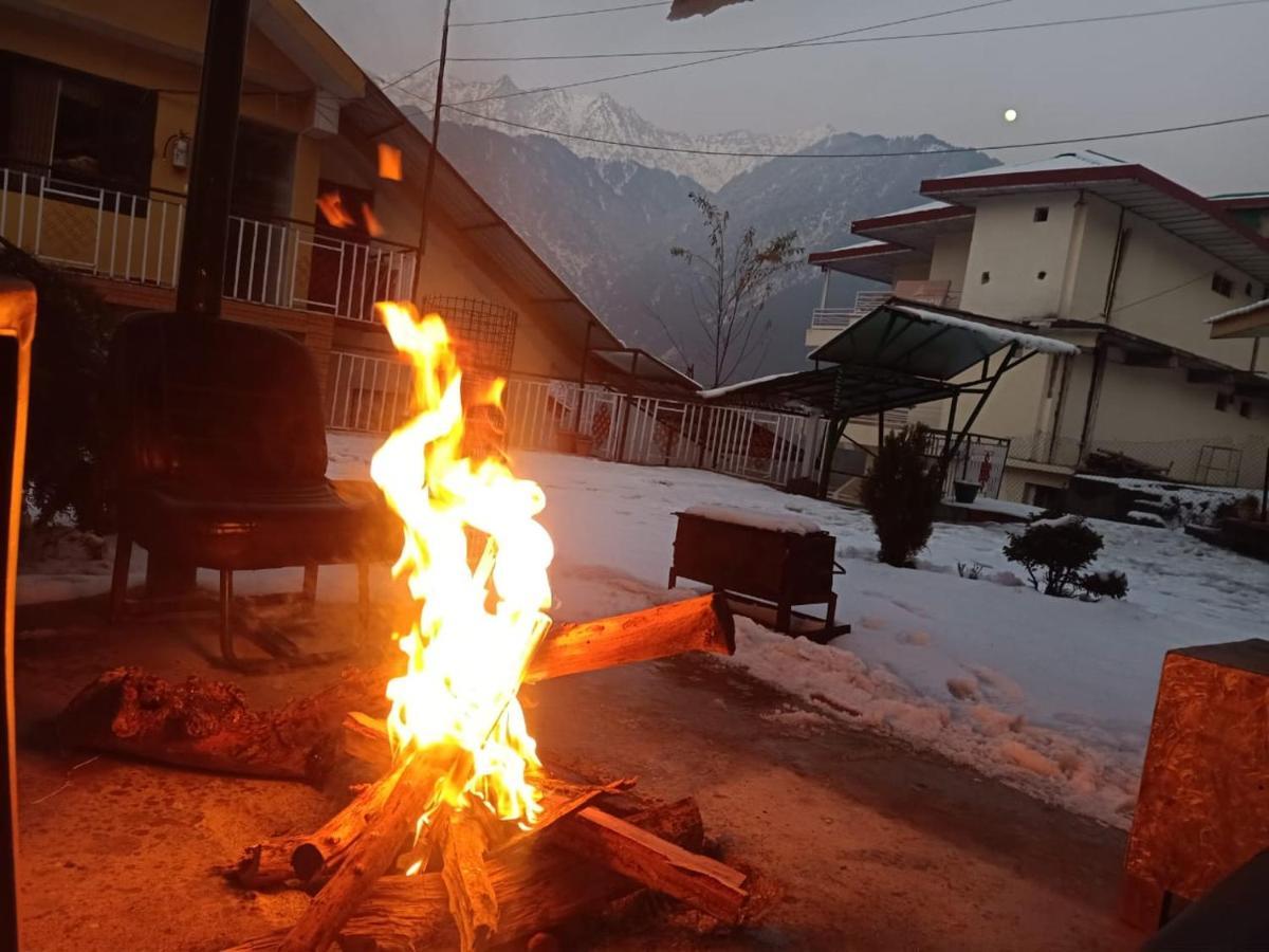 Dragon I Resorts Naddi Esterno foto
